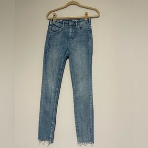 Pilcro and the Letterpress Ultra High-Rise Skinny Jean